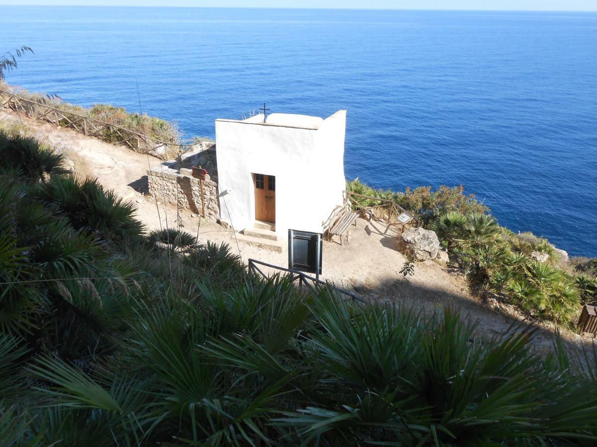 Casa Vacanza Tra Cielo E Mare Custonaci Luaran gambar
